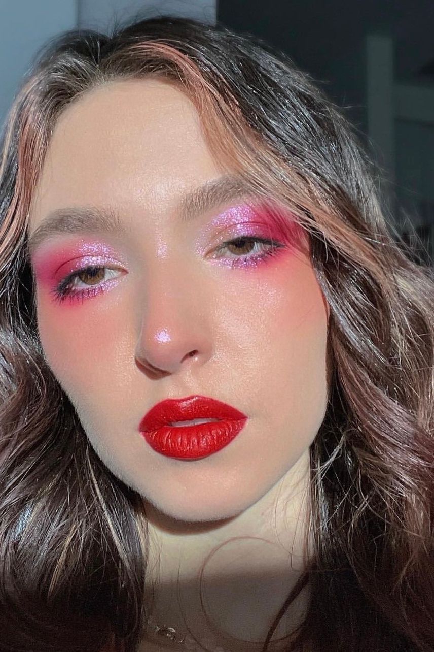 red and pink makeup look