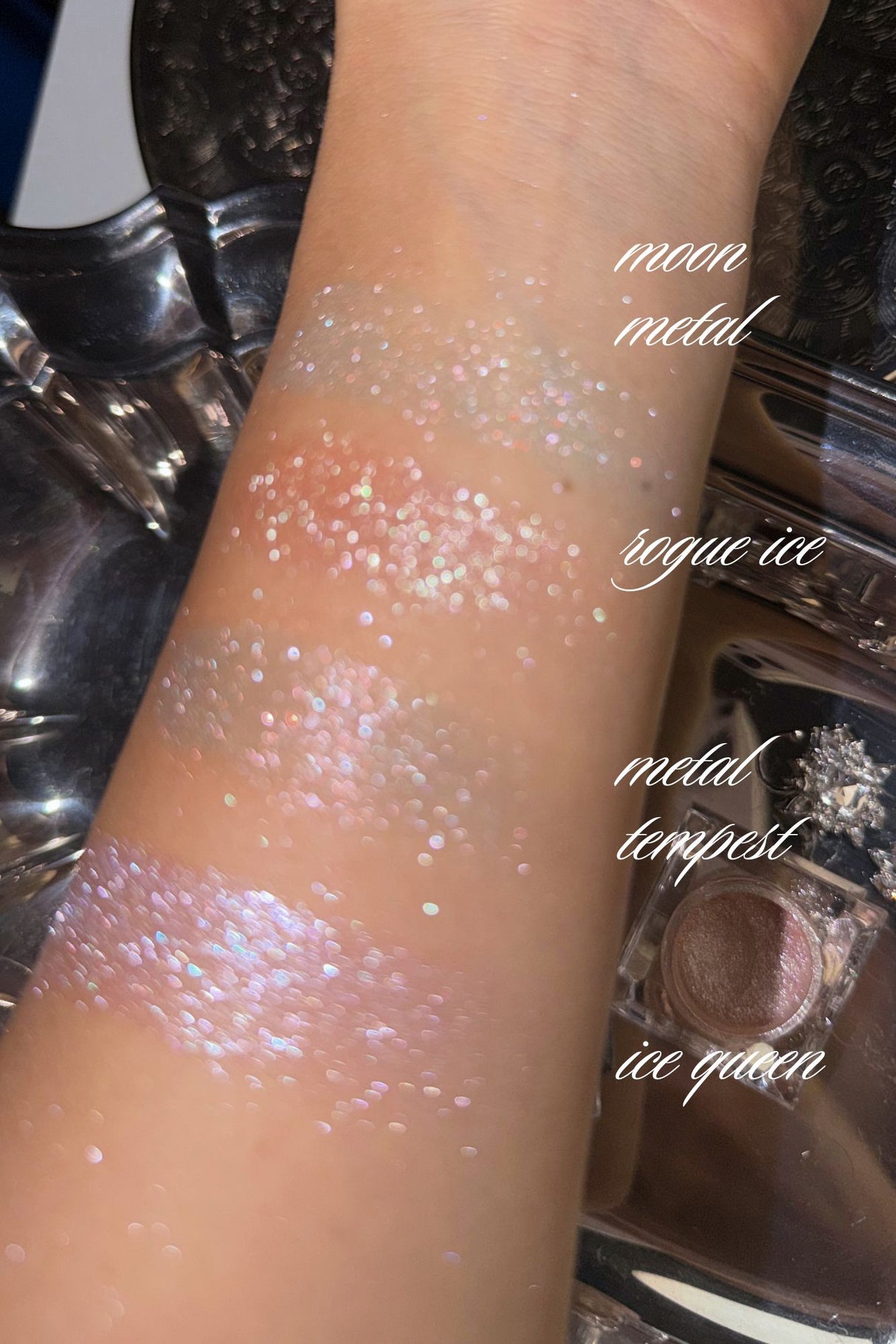 Cosmic Eyelights Glitter Eyeshadow