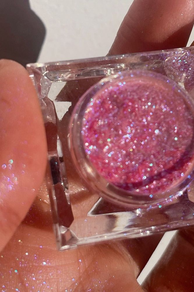 unicorn pigmented loose glitter sparkle for cbeauty asian looks eyeshadow topper