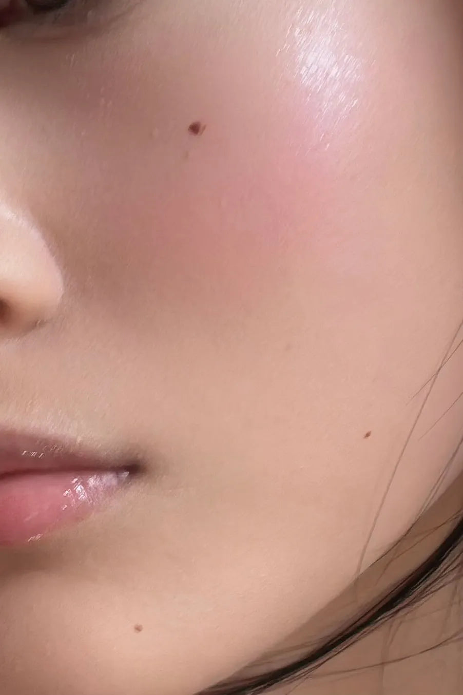 Flowerbud Glow Liquid Blush
