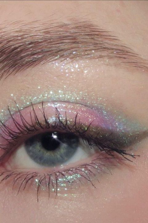 multichrome eyeshadow look