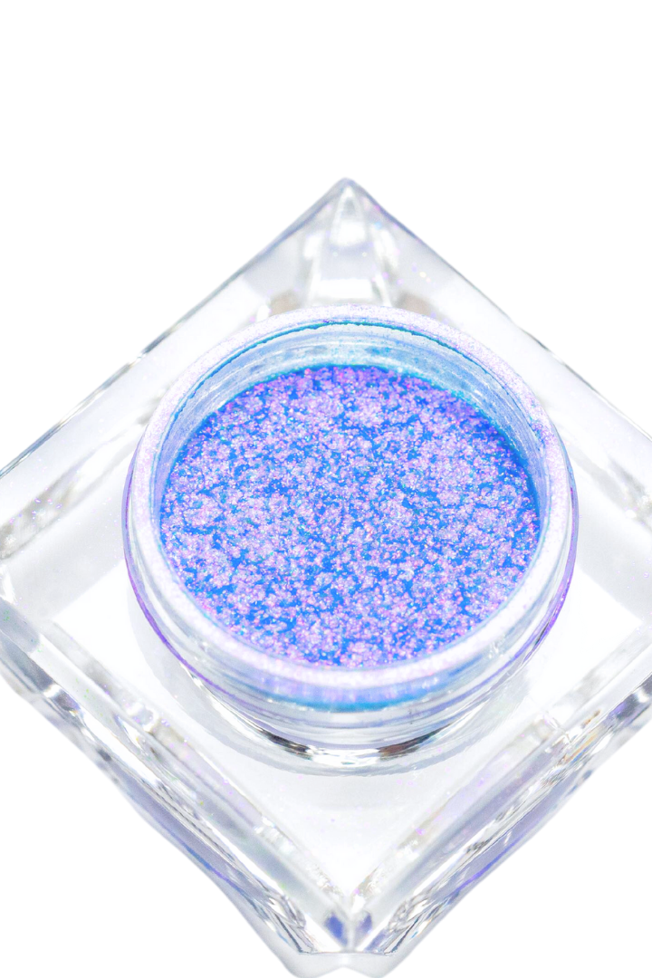 loose pigment makeup in blue