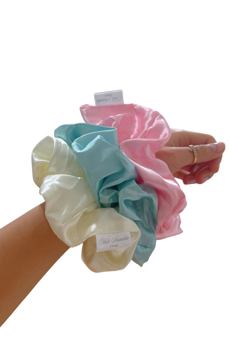 Halo Oversized Hair Scrunchie