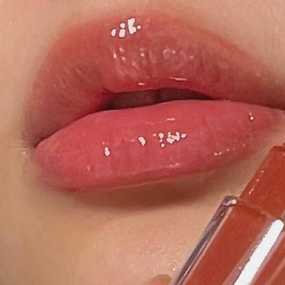 burnt cherry copper red lip gloss on asian lips douyin